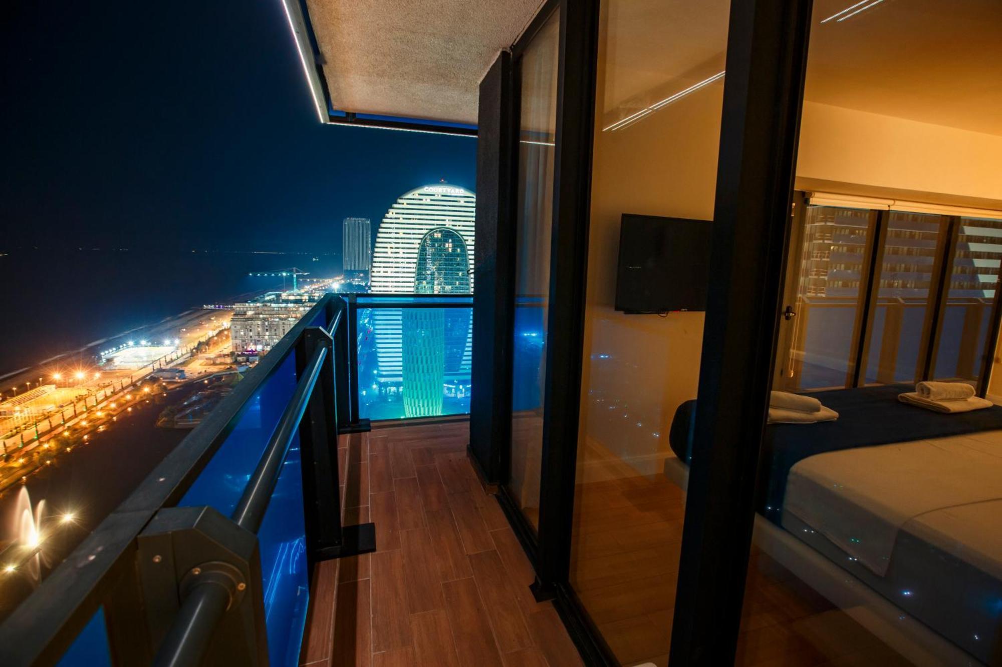 Panorama Orbi Beach Resort Center Suite Batumi Exterior foto