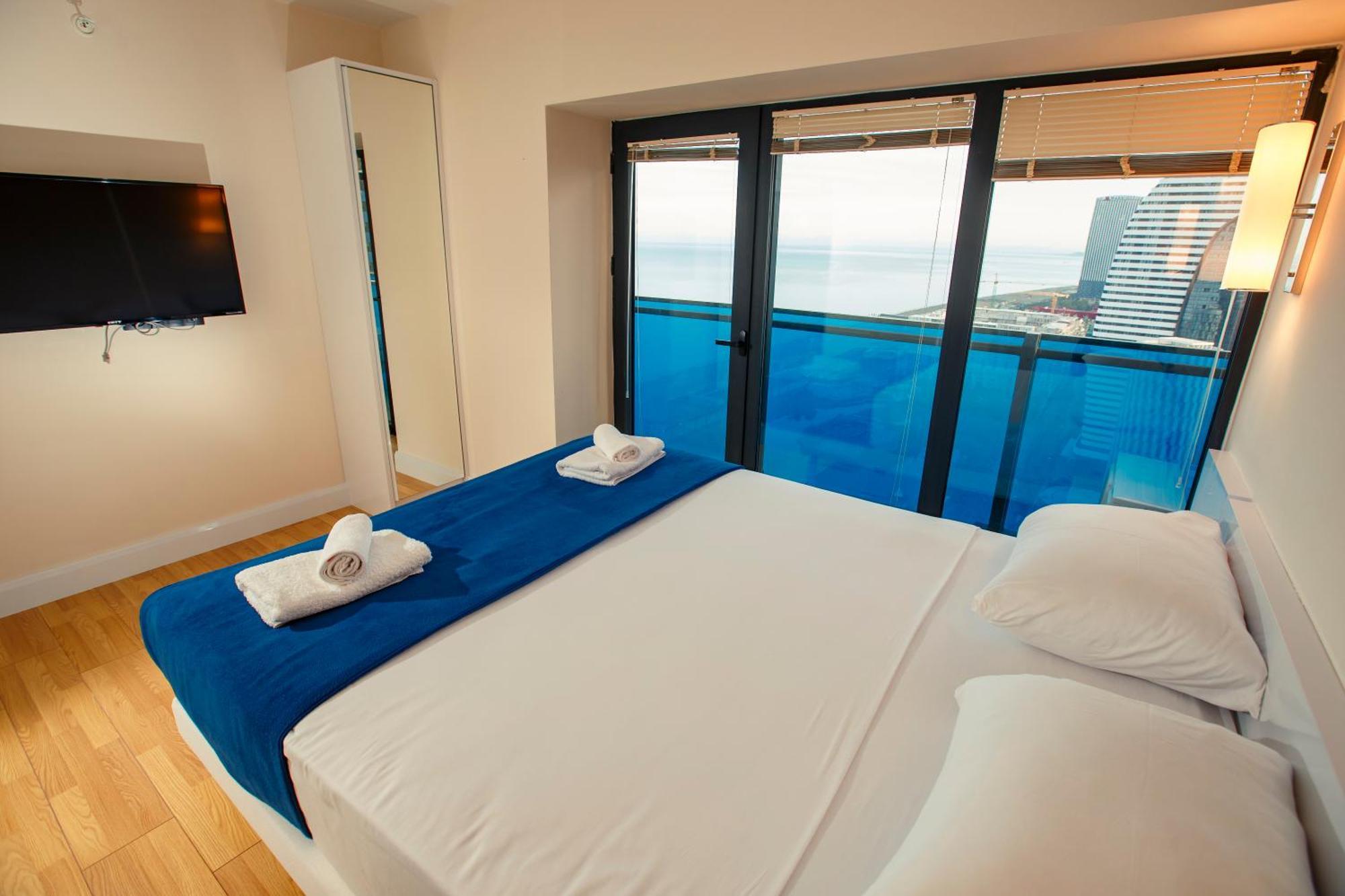 Panorama Orbi Beach Resort Center Suite Batumi Exterior foto